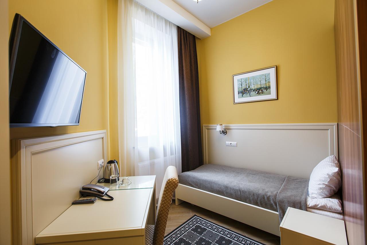 Hotel Mariinskiy Baranavičy Exteriér fotografie